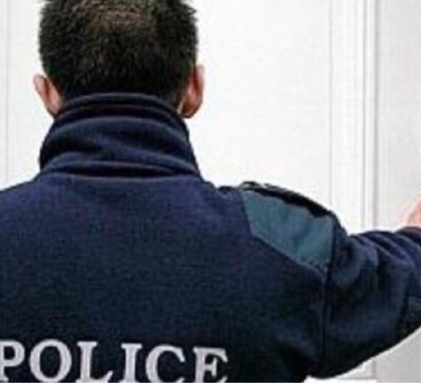 Le Mesnil-le-Roi : victime de faux policiers, le vieil homme actionne son bracelet d'urgence