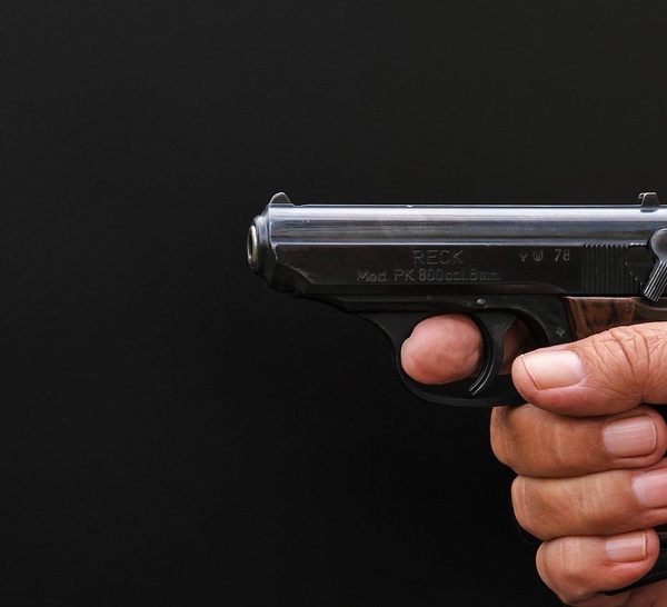 Il exhibe un pistolet à la fenêtre en pleine intervention des pompiers : un homme interpellé au Havre
