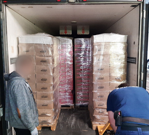 Normandie : 7 tonnes de tabac saisies par les douaniers dans un chargement de nouilles