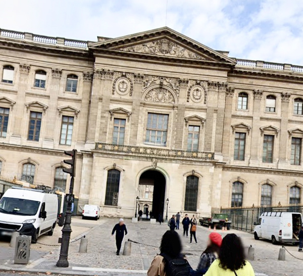 Braquage  ce dimanche matin au musée du Louvre : le site fermé pour la journée