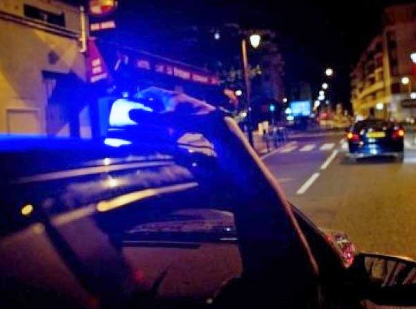 Le Havre : la Clio roulait tous feux éteints et son conducteur avait un permis annulé