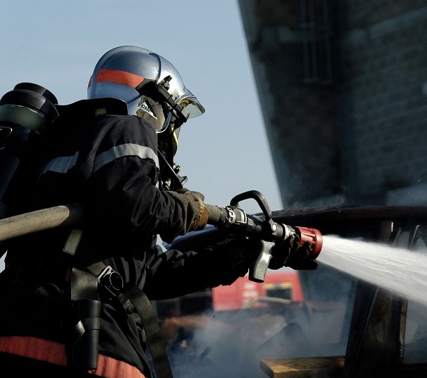 Incendie dans un immeuble à Évreux : 18 personnes évacuées dans la nuit