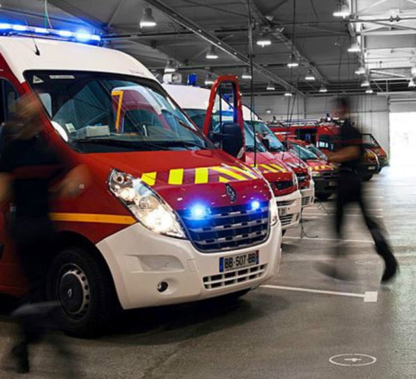 Seine-Maritime : une maison ravagée par les flammes, le propriétaire sain et sauf à Vieux-Rouen-sur-Bresle