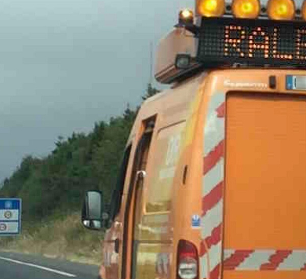 Un poids lourd chargé de pommes de terre paralyse l’A28 toute la nuit dans l’Eure
