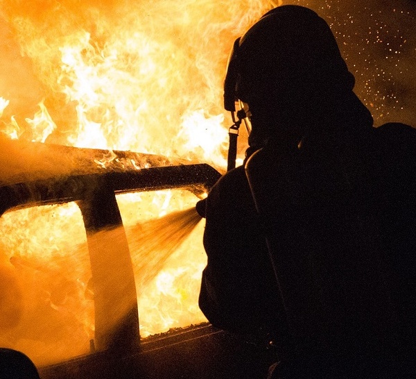 Un véhicule en feu perturbe la circulation sur l’A131, près de Tancarville, en Seine-Maritime