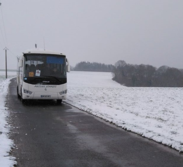 Neige et verglas : les transports scolaires à l’arrêt lundi en Normandie