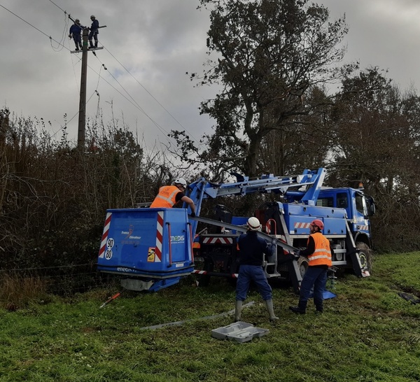 Tempête Goretti :  37 000 foyers privés d’électricité et des routes coupées dans l’Eure