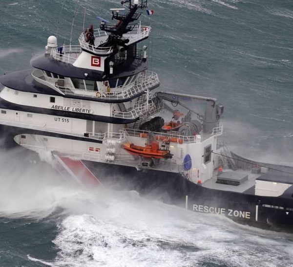 Tempête Goretti : en difficulté, un navire de commerce dérouté au large du cap de la Hague