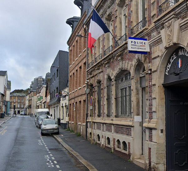 Fécamp : saoul, il se rend au commissariat…au volant de sa voiturette et se retrouve en dégrisement et garde à vue