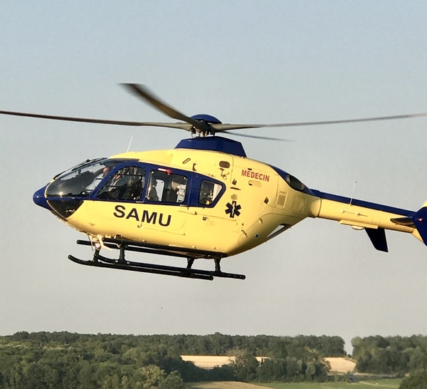 Accident sur la D56 à Arques-la-Bataille : un sexagénaire héliporté au CHU de Rouen