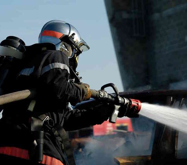 Une habitation en proie aux flammes à Berville-en-Caux : cinq occupants relogés