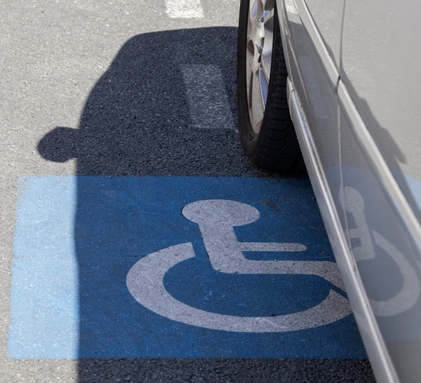 Dieppe : la conductrice stationnée sur une place handicapé était positive à la cocaïne