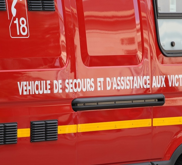 Orival (Seine-Maritime) : collision frontale entre deux voitures, trois personnes secourues