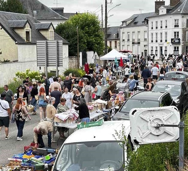 Le Grand-Quevilly : les foires à tout passent à la réservation en ligne en 2026