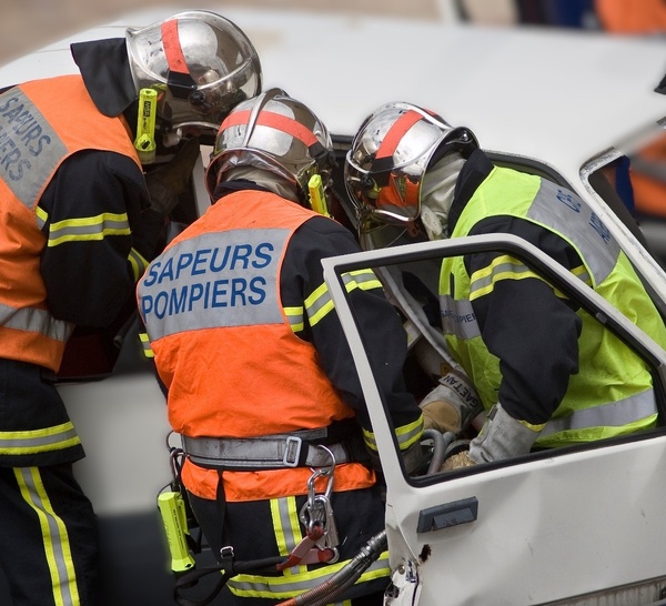 Six blessés dont deux graves dans une collision entre une voiture et un utilitaire près du Neubourg