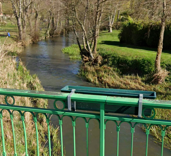 Mesnils-sur-Iton : un homme de 40 ans retrouvé mort dans la rivière l’Iton, une enquête ouverte
