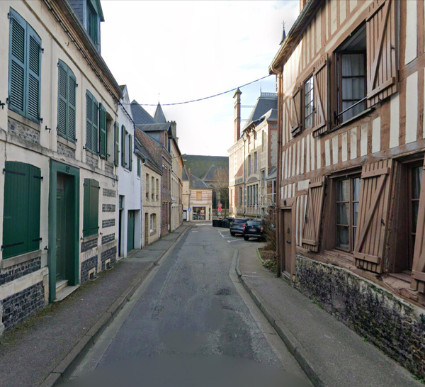 Feu de garage à Montivilliers, les habitants de deux maisons évacués