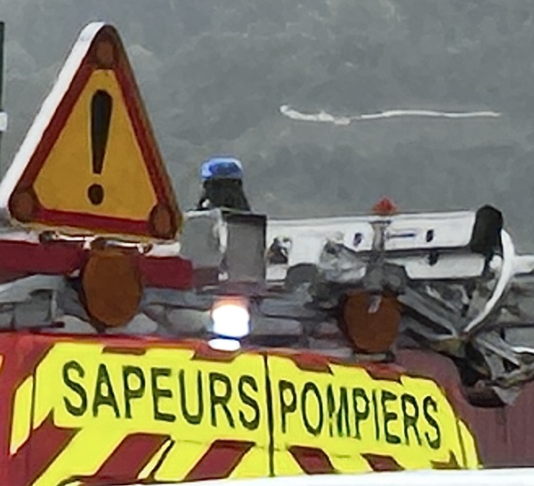 Collision sur l’A13 : cinq personnes impliquées, une femme légèrement blessée