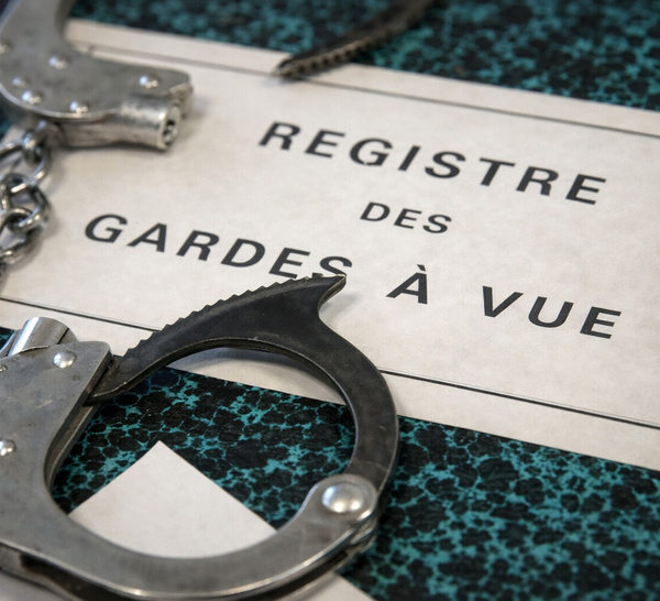 Plus de 2 g d'alcool dans le sang : il termine sa course dans un terre-plein à Harfleur