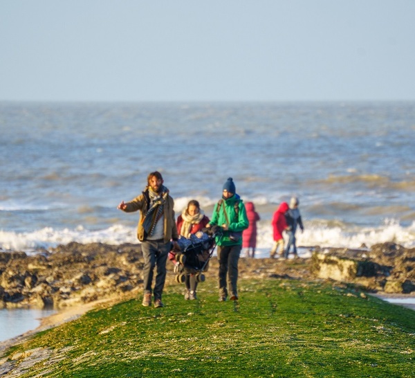 Grandes marées en Normandie : pêcheurs, promeneurs et baigneurs appelés à la vigilance