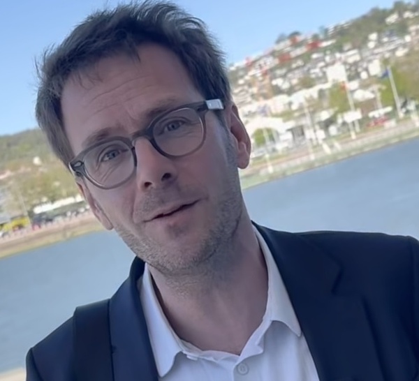 Cancer : Nicolas Mayer-Rossignol annonce une nouvelle récidive et une quatrième opération