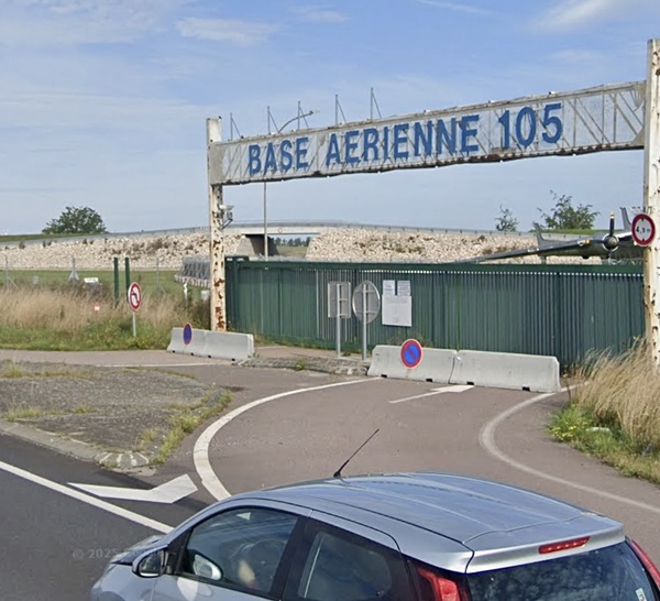 14-Juillet : arrêt et stationnement interdits sur la RN13 et la RN1013 près de la base aérienne 105