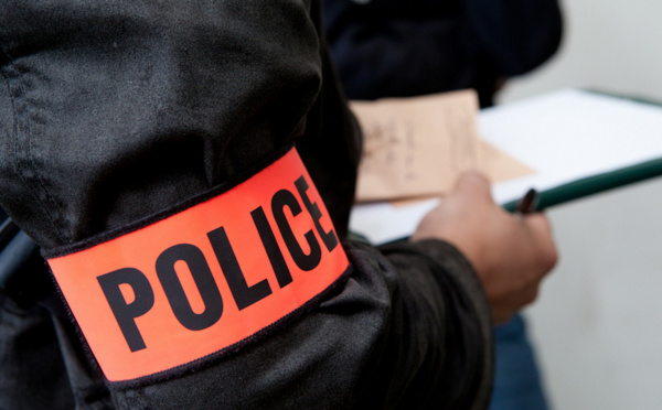 Tentative de vol à Versailles : le faux policier et le faux agent des eaux repartent bredouilles 