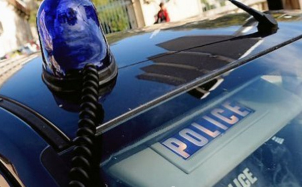 Maisons-Laffitte : la victime d'un cambriolage retrouve son casque et ses gants en vente sur un site