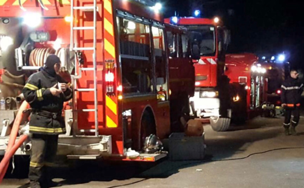Incendie cette nuit à Guyancourt : une maison et quatre voitures détruites, pas de blessé 