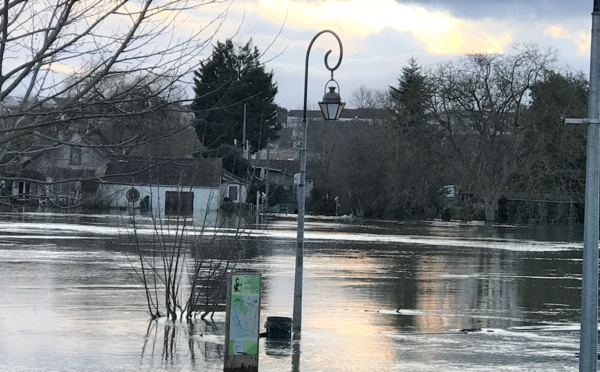 Crue : le niveau de la Seine stagne entre Poses et Rouen, début de décrue dans l'Eure