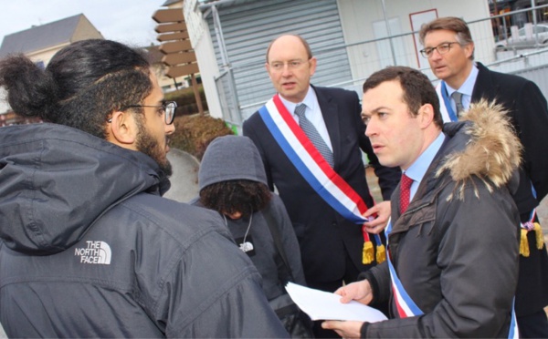 Les élus de Mantes-la-Jolie (Yvelines) réclament de meilleures conditions de transport dans les trains