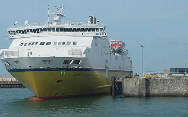 Coronavirus : la ligne de ferry Dieppe-Newhaven ne prend plus de touristes à bord 