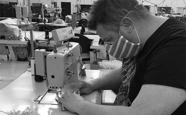 Normandie : la région commande 200 000 masques en tissu auprès de l’entreprise Saint James