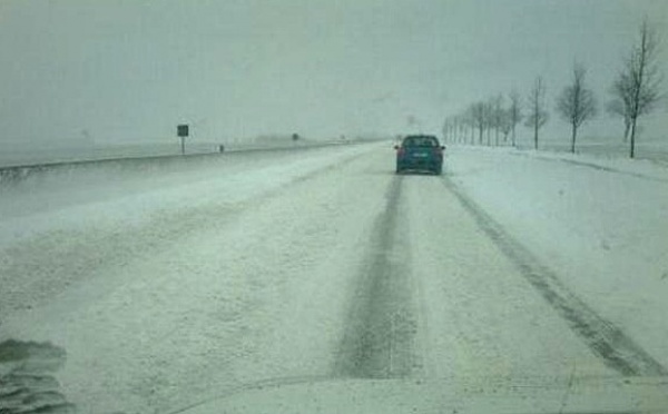 Neige et verglas : les moyens mis en place pour gérer la crise dans l'Eure