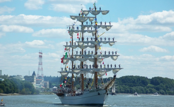 Tout savoir sur l'Armada 2013 : une organisation à la dimension de l'événement