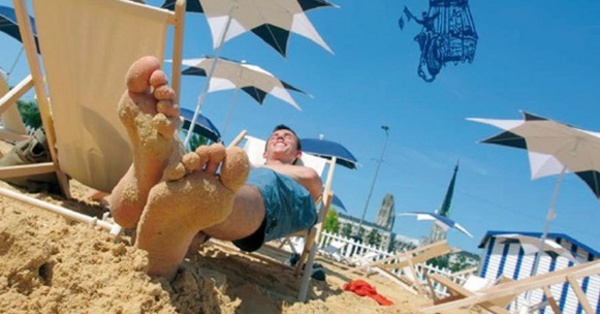 En une semaine, 50 000 personnes ont déjà foulé le sable de Rouen sur Mer !
