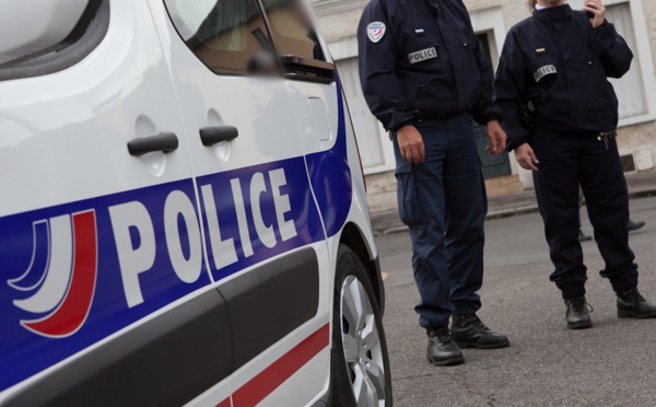 Saint-Germain-en-Laye : quatre policiers blessés lors d'interpellations à la gare