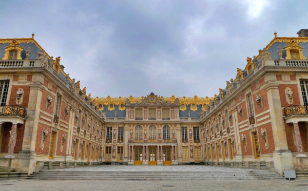 Alerte à la bombe au château de Versailles (Yvelines) : 10 000 visiteurs évacués
