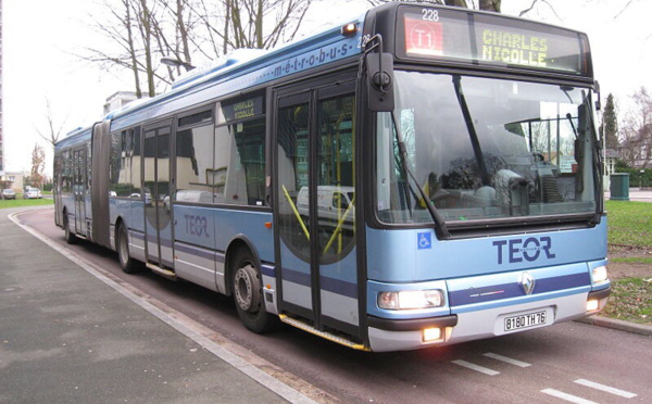 Maromme : avec des ciseaux, elle menace et agresse les passagers et le chauffeur d'un bus