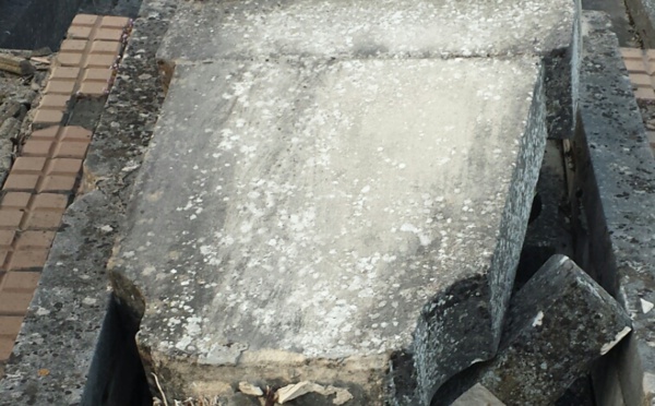 Une douzaine de tombes dégradées dans le cimetière de Caudebec-lès-Elbeuf 