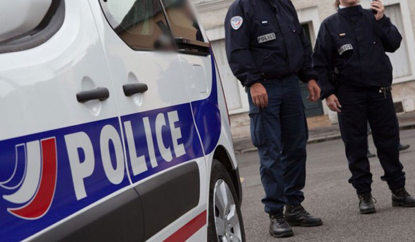 Yvelines : arrestation mouvementée d'un pilote de scooter à Achères 
