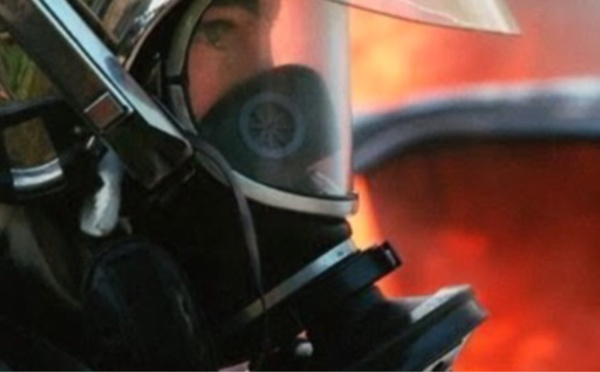 Yvelines : début d'incendie à cause d'une bougie. Deux enfants et leur tante hospitalisés