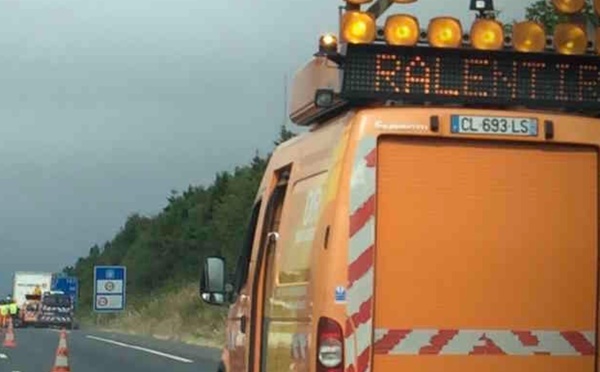 Accident sur l’A28 : un véhicule de la DIR Nord-Ouest impliqué, l’autoroute coupée près de Rouen