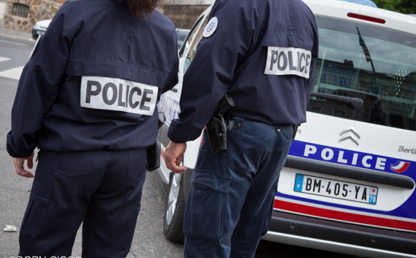 Versailles : une femme de 71 ans rouée de coups par le voleur de son sac à main