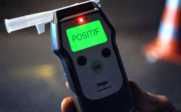 Dieppe : au volant tous feux éteints, il avait plus de 2 grammes d’alcool dans le sang