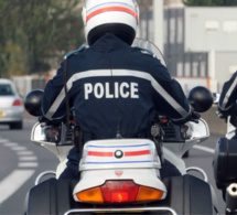 Le Havre : un motard de la police renversé par une voiture à une intersection 