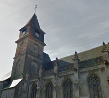 Eure : une mère de famille se tranche la gorge au pied de l'autel dans l'église de Beuzeville