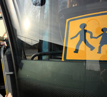 A Rouen, un bus scolaire transportant 19 enfants et un poids-lourd se percutent : pas de blessé