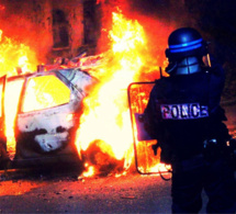 Près de Rouen : un jeune homme retrouvé gravement brûlé près d’une voiture incendiée 