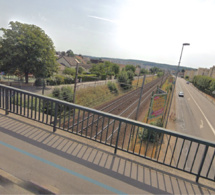 Yvelines : des policiers empêchent une adolescente suicidaire de se jeter sous un train 